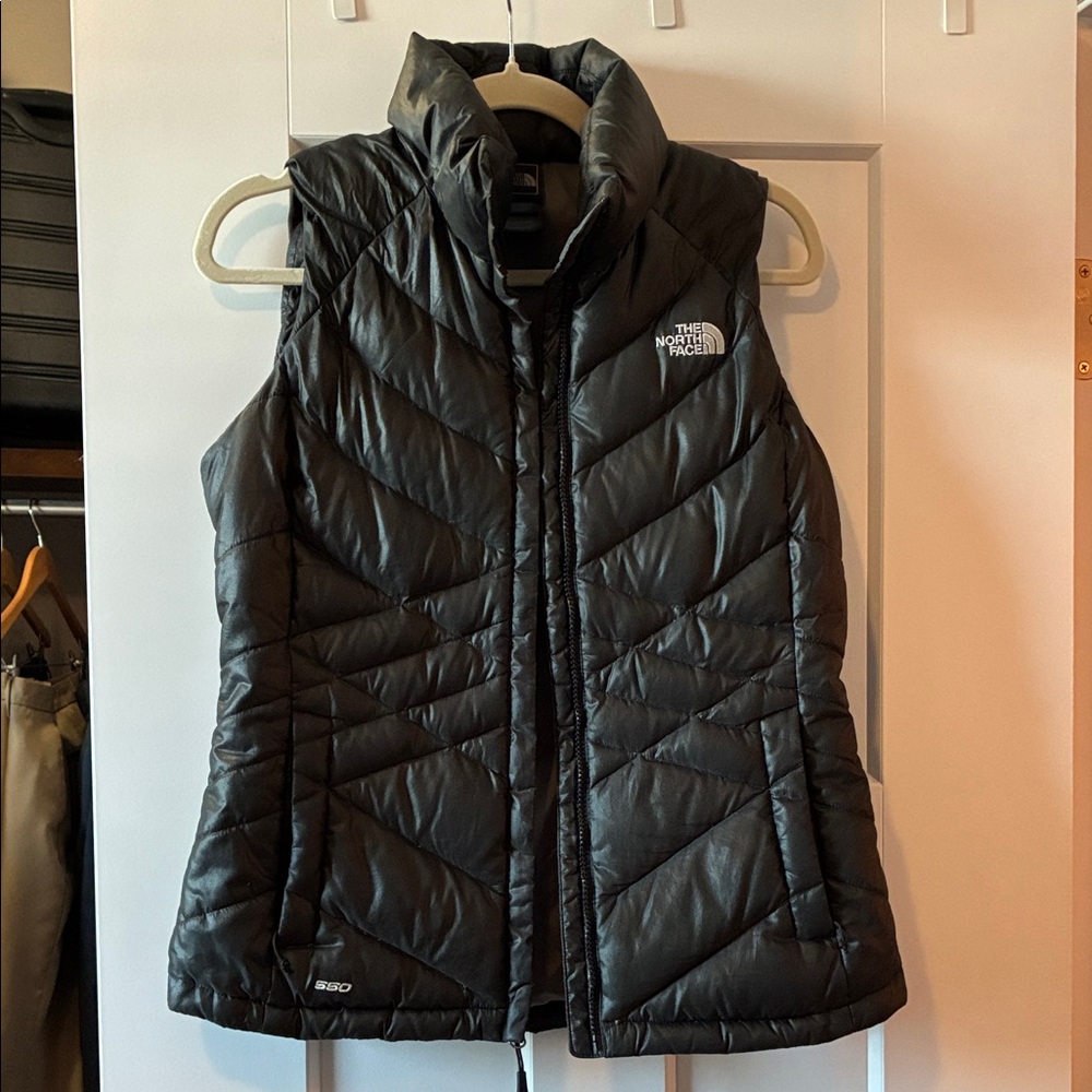 The North Face Women's Black Vest